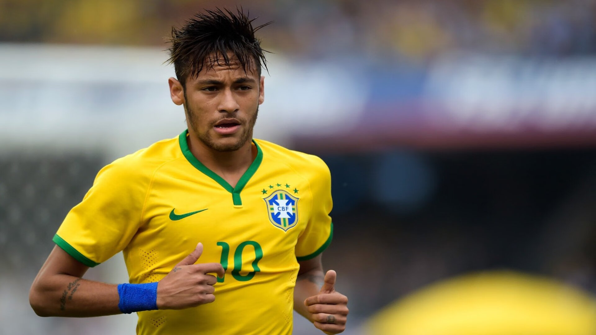 美国队稳步提升混合接力成绩，美国队无缘田径混合接力决赛